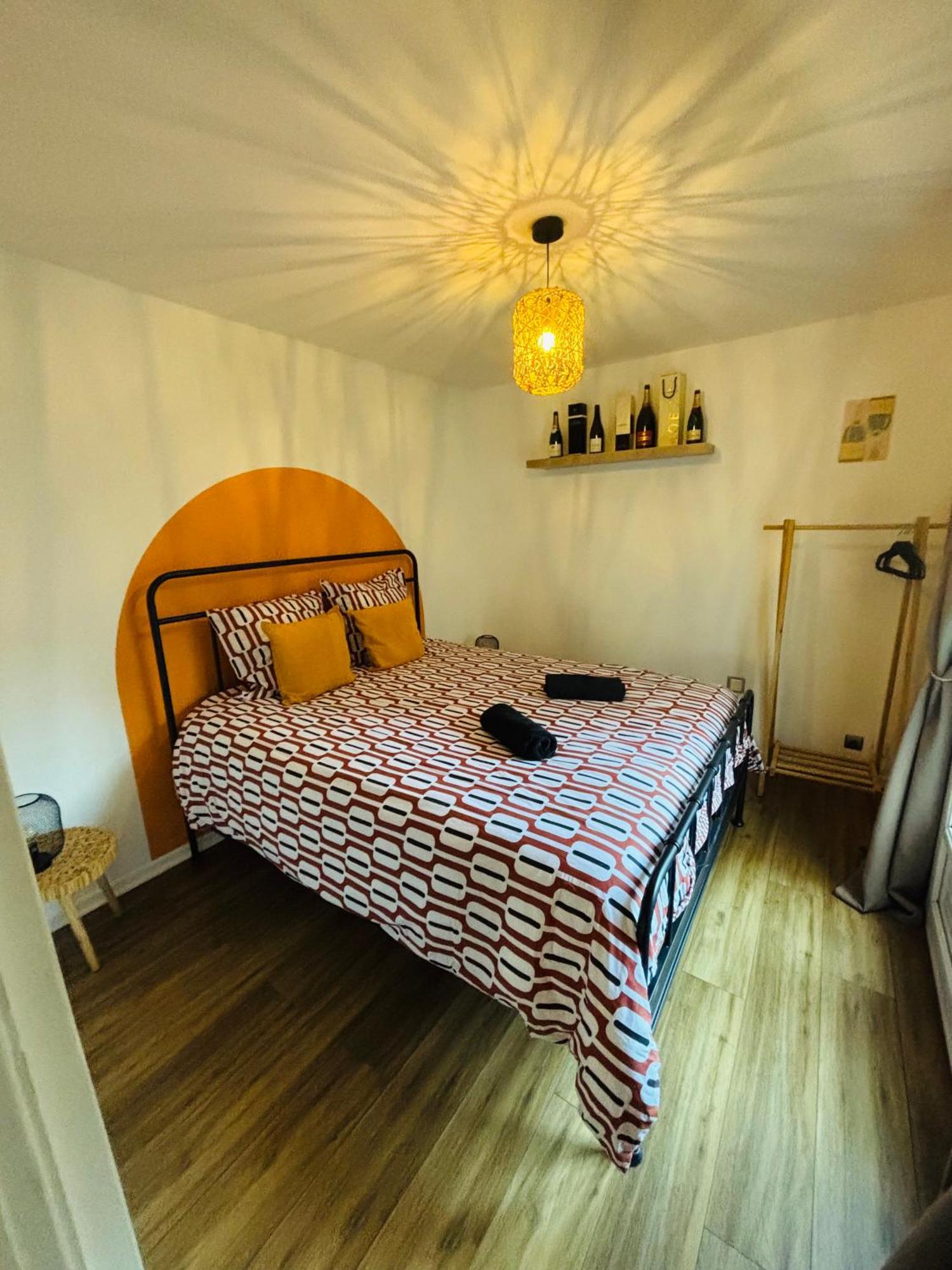 Fine Bulle En Champagne - 1 Chambre - Terrasse Epernay Bagian luar foto